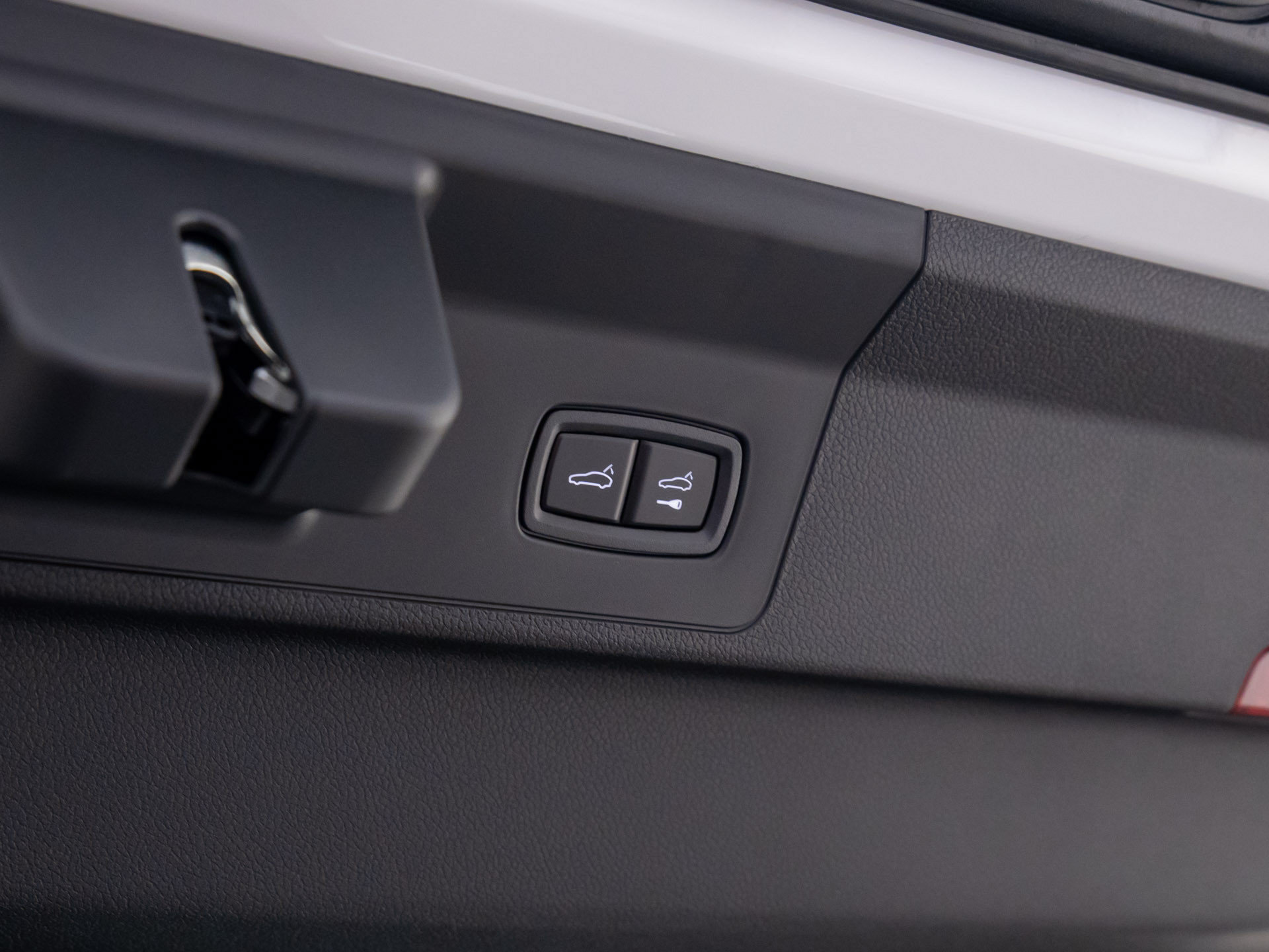 New 2026 Porsche Panamera 4 AWD/4WD image 31