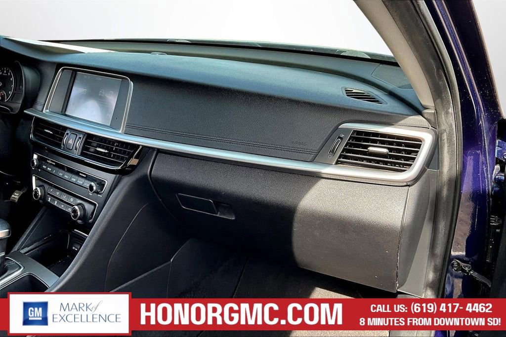 Used 2020 Kia Optima LX image 25