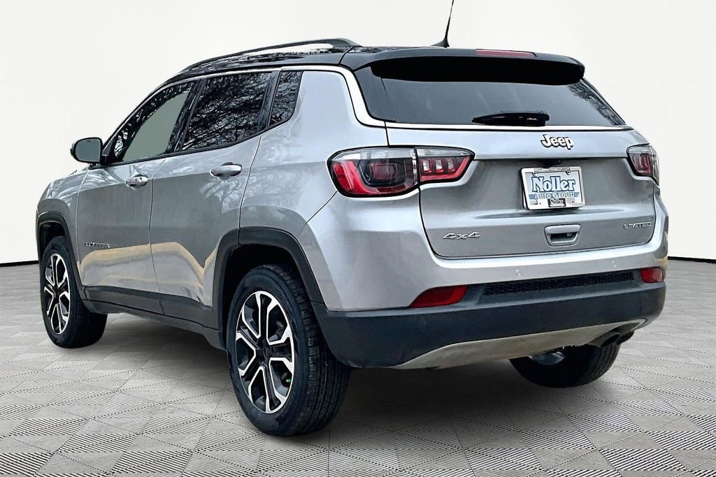 Used 2022 Jeep Compass Limited image 13