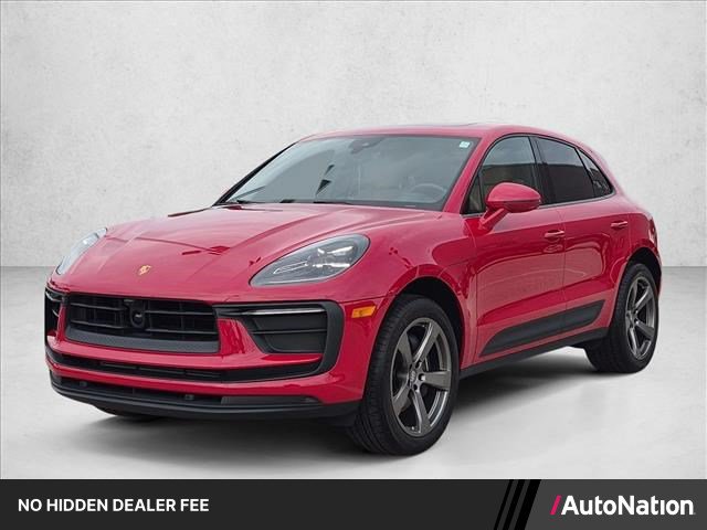 Used 2025 Porsche Macan Turbo AWD/4WD image 1