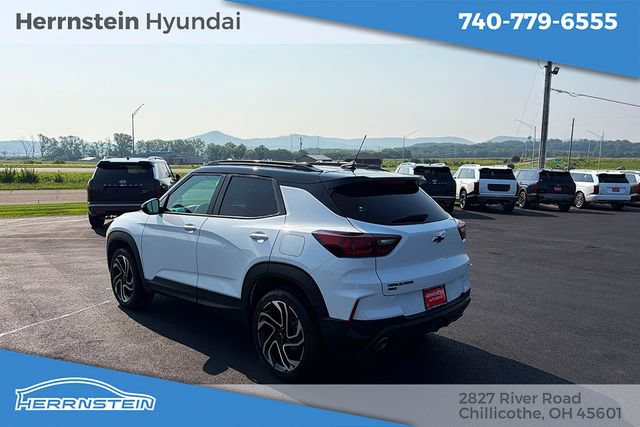 Used 2024 Chevrolet TrailBlazer RS AWD/4WD image 4