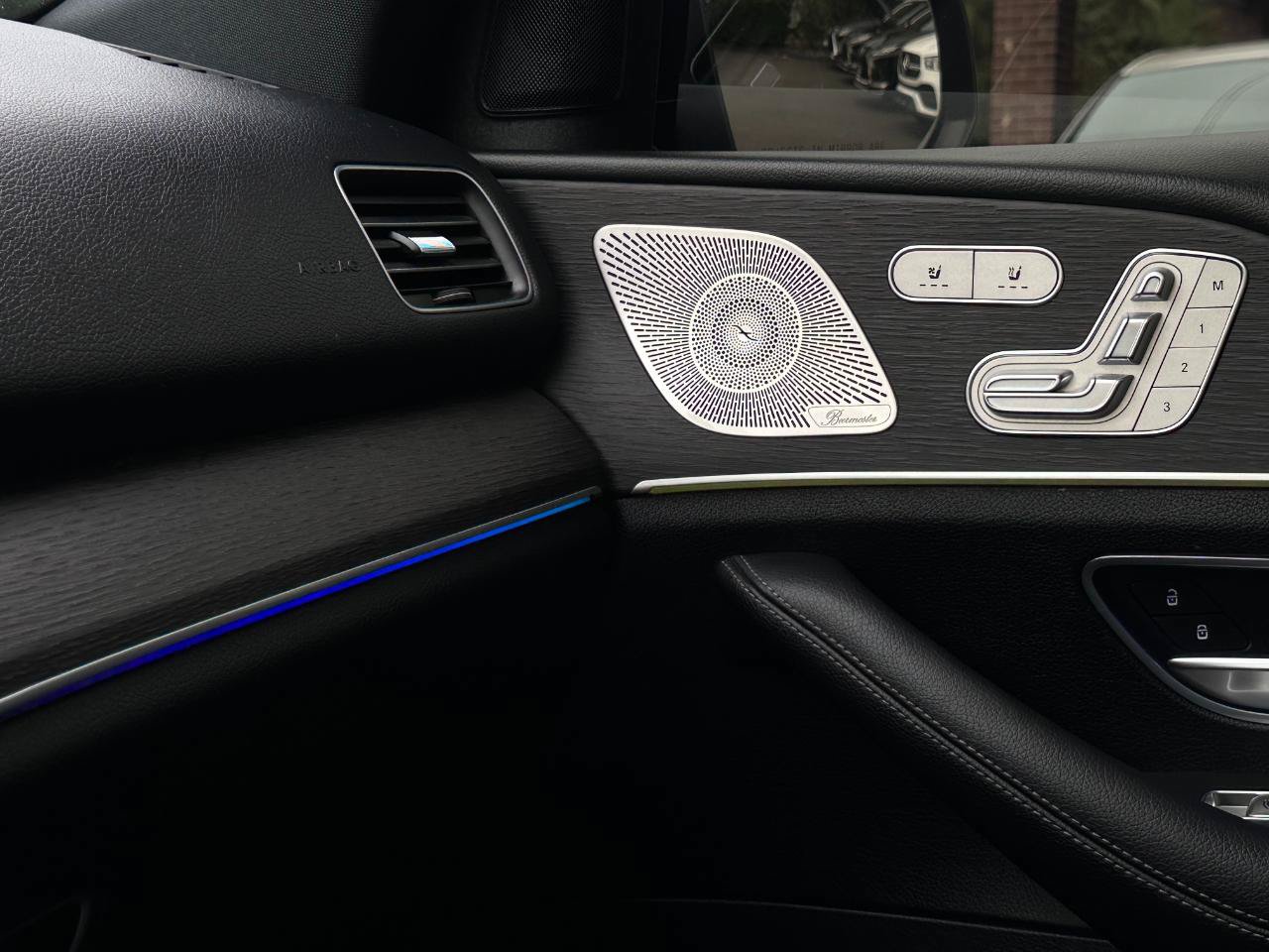 Used 2022 Mercedes-Benz GLE 350 4MATIC w/ AMG Line Exterior image 20