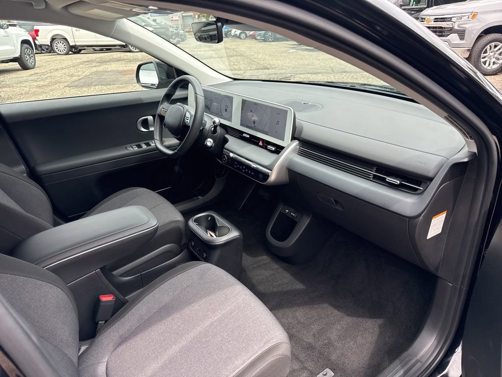 Certified 2024 Hyundai Ioniq 5 SEL AWD/4WD image 16