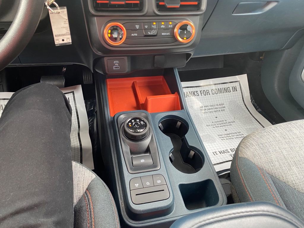 Used 2023 Ford Maverick XLT image 14