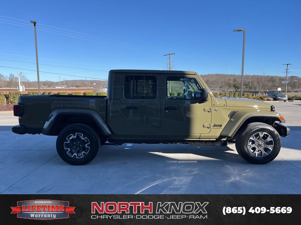 New 2026 Jeep Gladiator Sport AWD/4WD image 21
