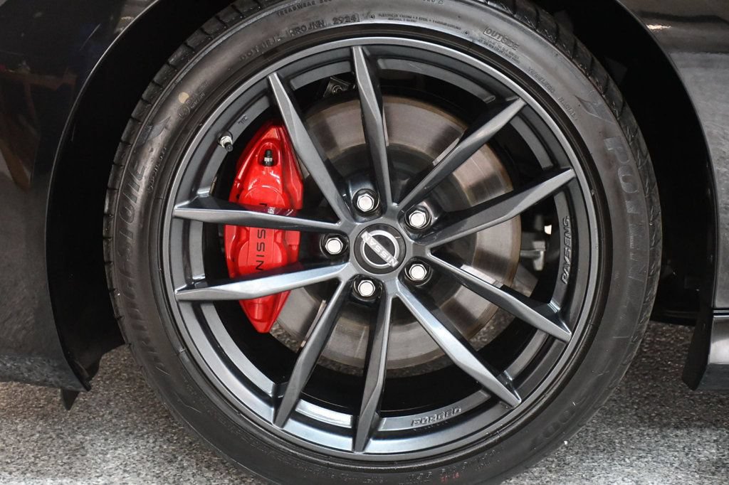 Used 2024 Nissan Z Performance w/ Floor Mat Package RWD image 4