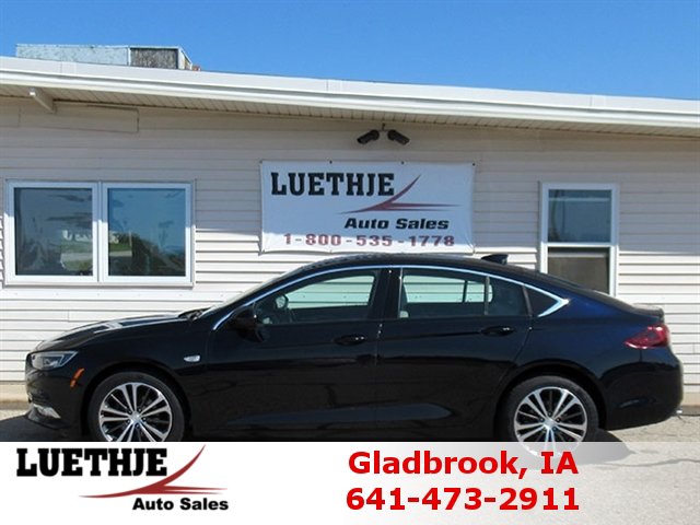 Used 2018 Buick Regal Essence w/ Driver Confidence Package #1