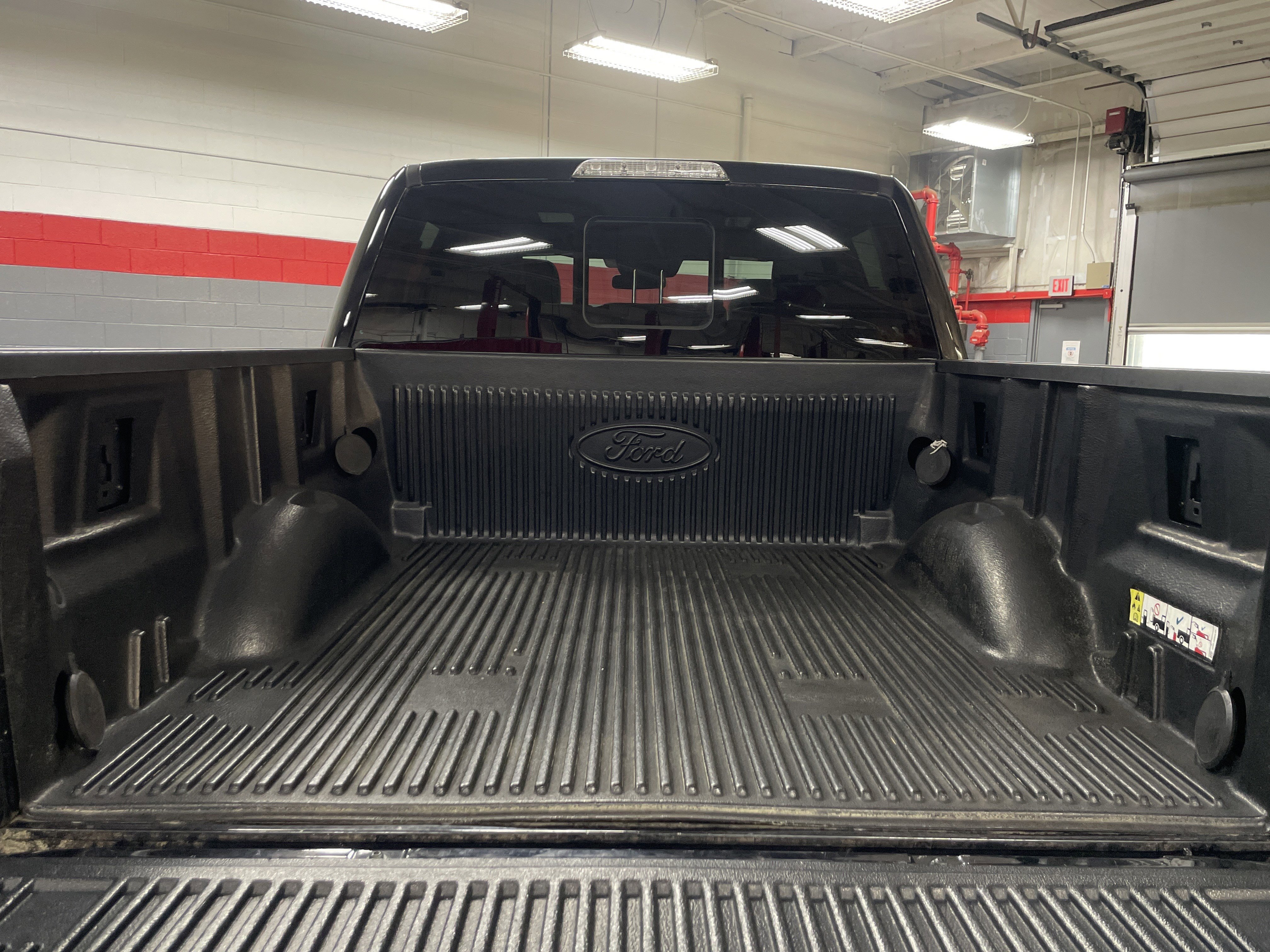 Used 2020 Ford F150 Raptor w/ Equipment Group 802A Luxury image 34