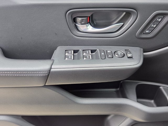 Used 2025 Honda Pilot Touring image 28