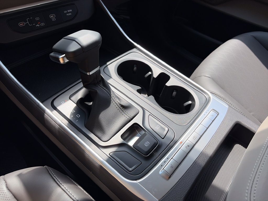 New 2027 Kia Carnival FWD image 22