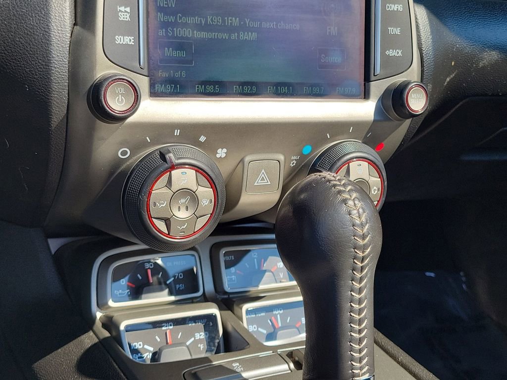 Used 2015 Chevrolet Camaro SS image 26