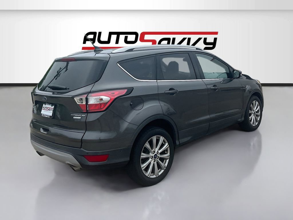 Used 2018 Ford Escape Titanium w/ Ford Safe & Smart Package FWD image 7
