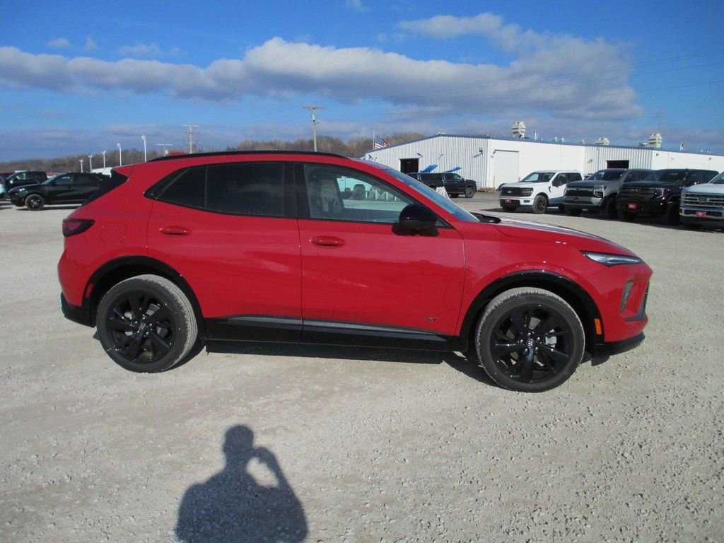 New 2026 Buick Envision Sport Touring image 3