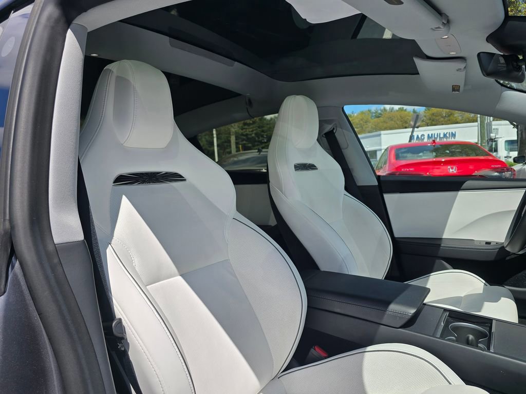 Used 2024 Tesla Model 3 Performance AWD/4WD image 11