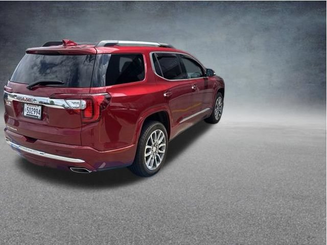 Used 2023 GMC Acadia Denali w/ Denali Technology Package FWD image 8
