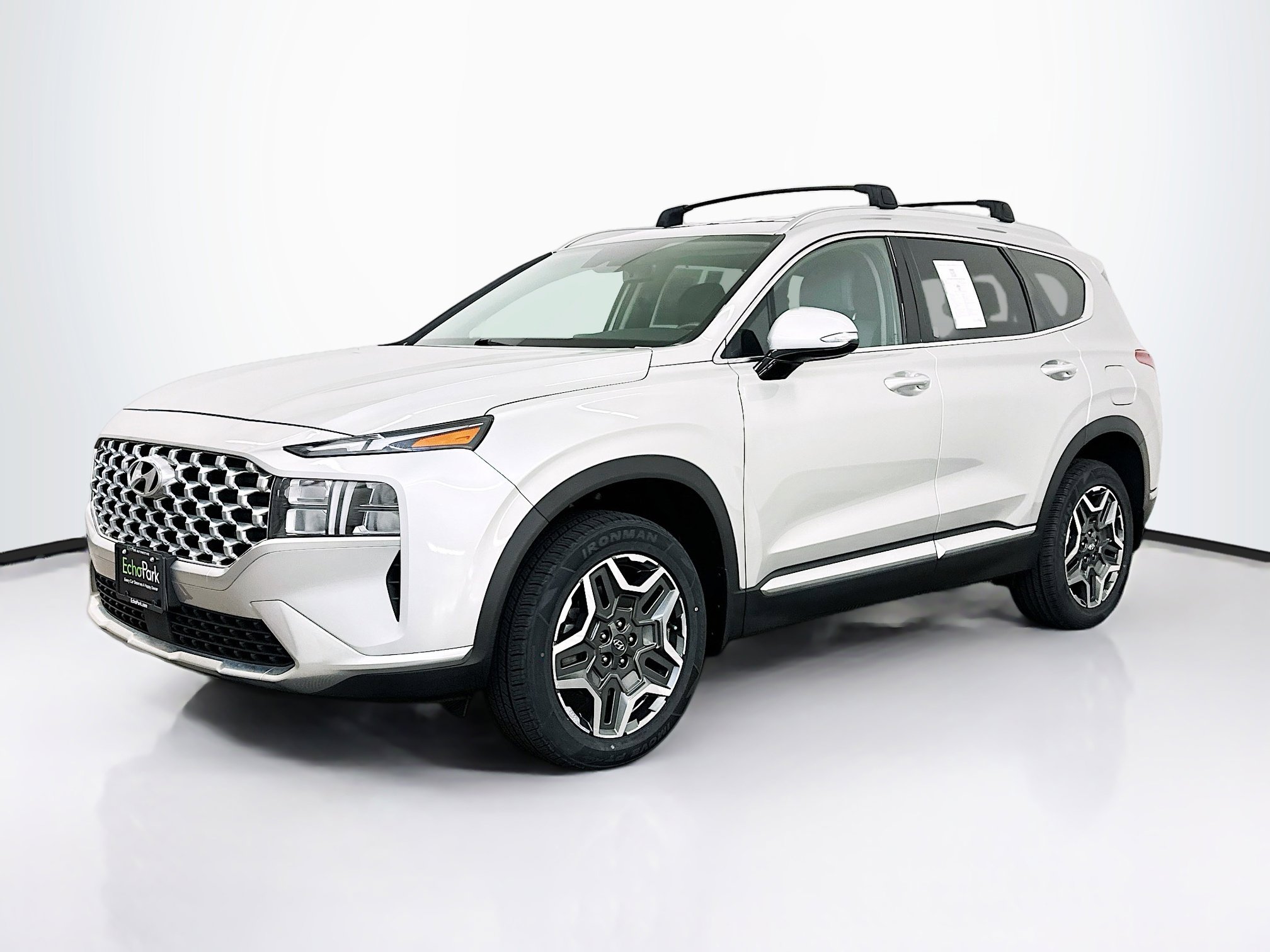 Used 2022 Hyundai Santa Fe SEL Convenience image 3