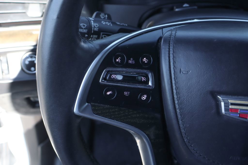 Used 2017 Cadillac Escalade ESV Platinum image 25