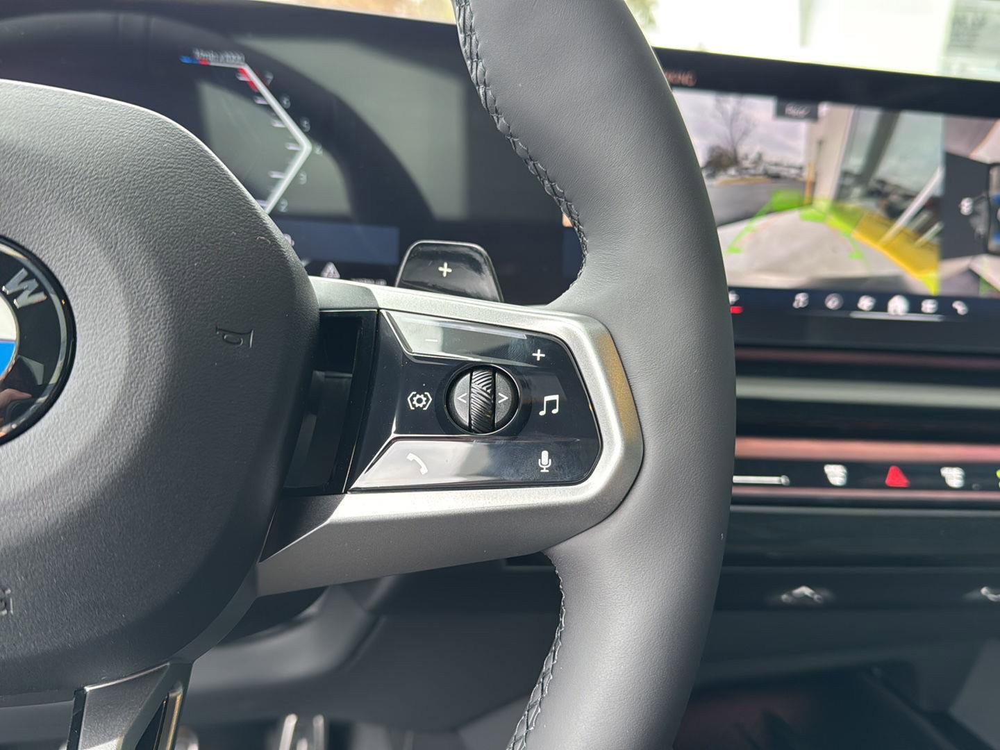 New 2026 BMW 540i xDrive w/ M Sport Package image 19