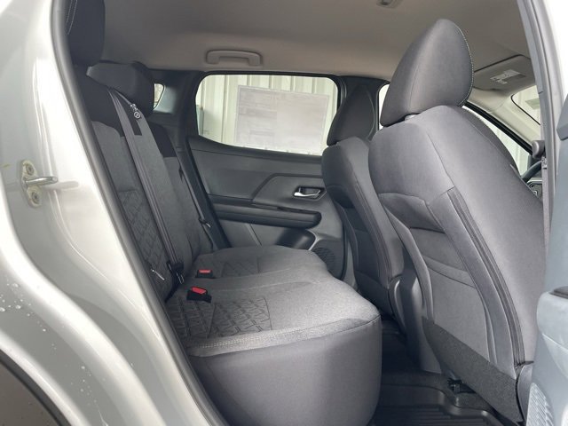 New 2026 Nissan Kicks SV image 17