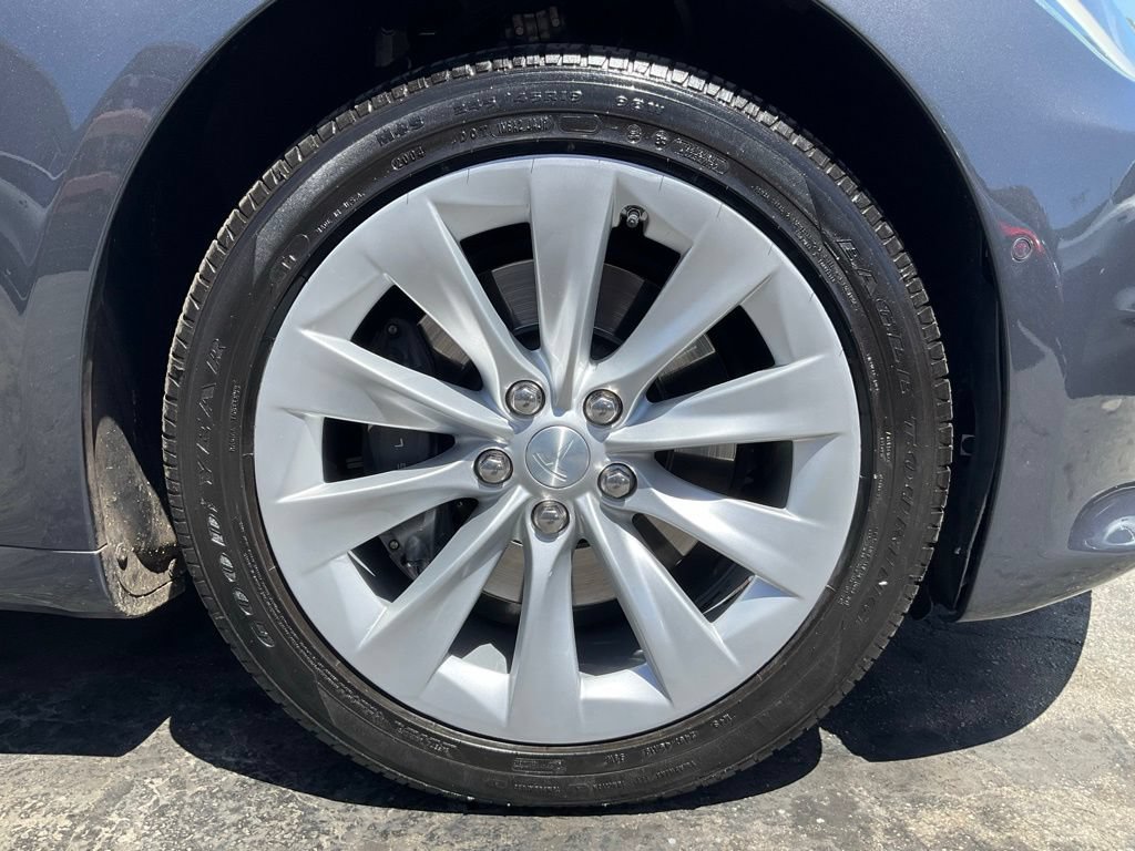 Used 2016 Tesla Model S 75D AWD/4WD image 83
