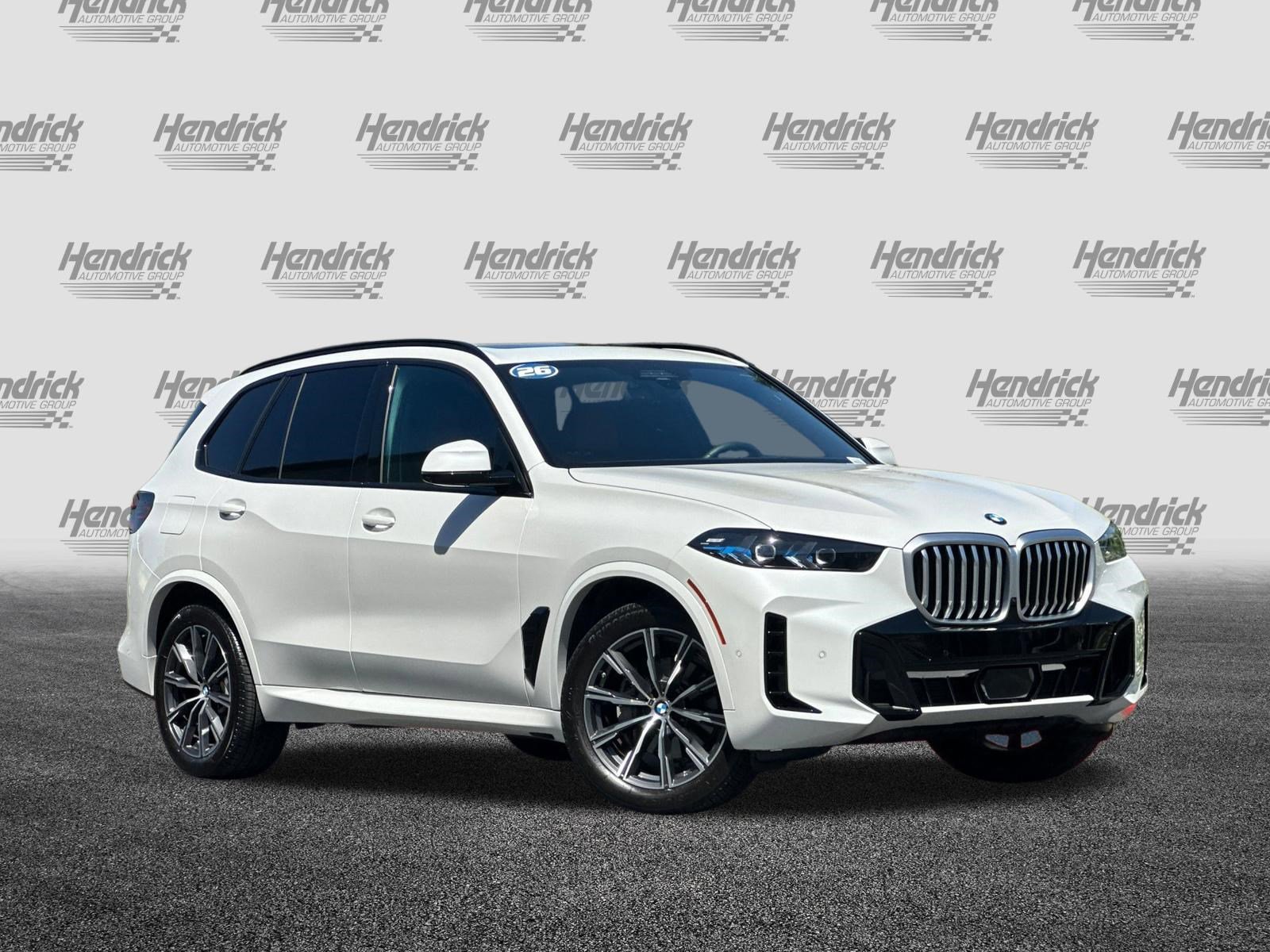 Used 2026 BMW X5 xDrive40i w/ M Sport Package AWD/4WD image 2