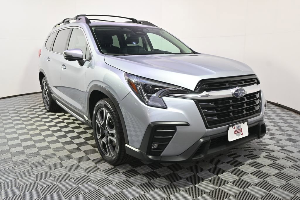 Certified 2023 Subaru Ascent Limited w/ Technology Package image 9