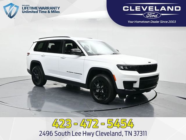 Used 2024 Jeep Grand Cherokee L Laredo image 1