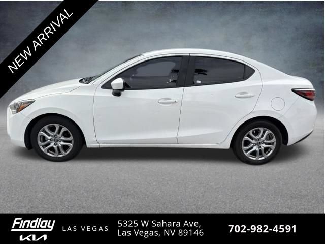 Used 2017 Toyota Yaris iA FWD image 8