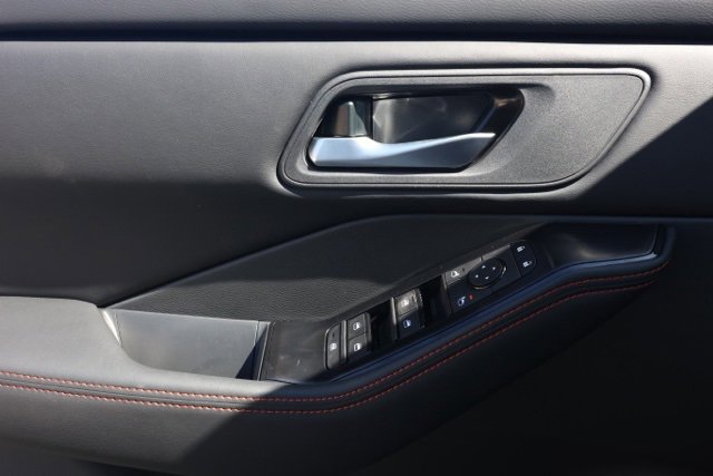 New 2026 Nissan Rogue SV image 24