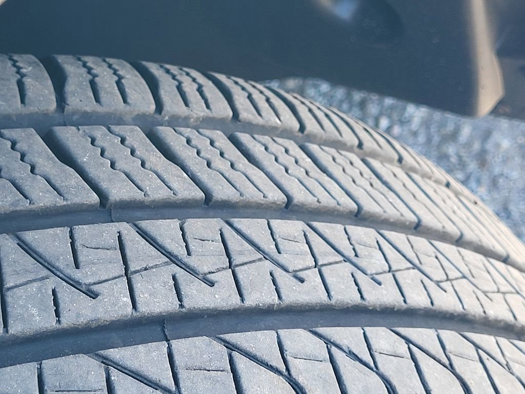 Used 2024 Mercedes-Benz GLE 350 4MATIC image 11