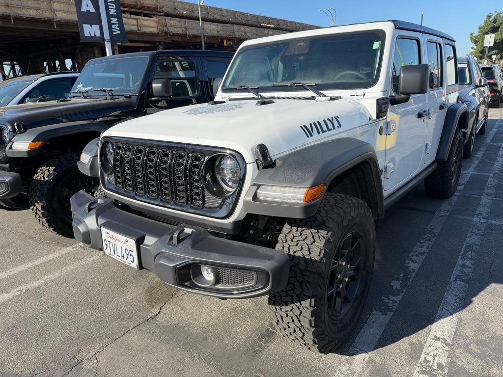 Used 2025 Jeep Wrangler Willys 4xe image 3