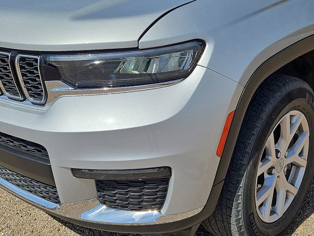 Used 2021 Jeep Grand Cherokee L Limited w/ MOPAR Finishing Package image 9