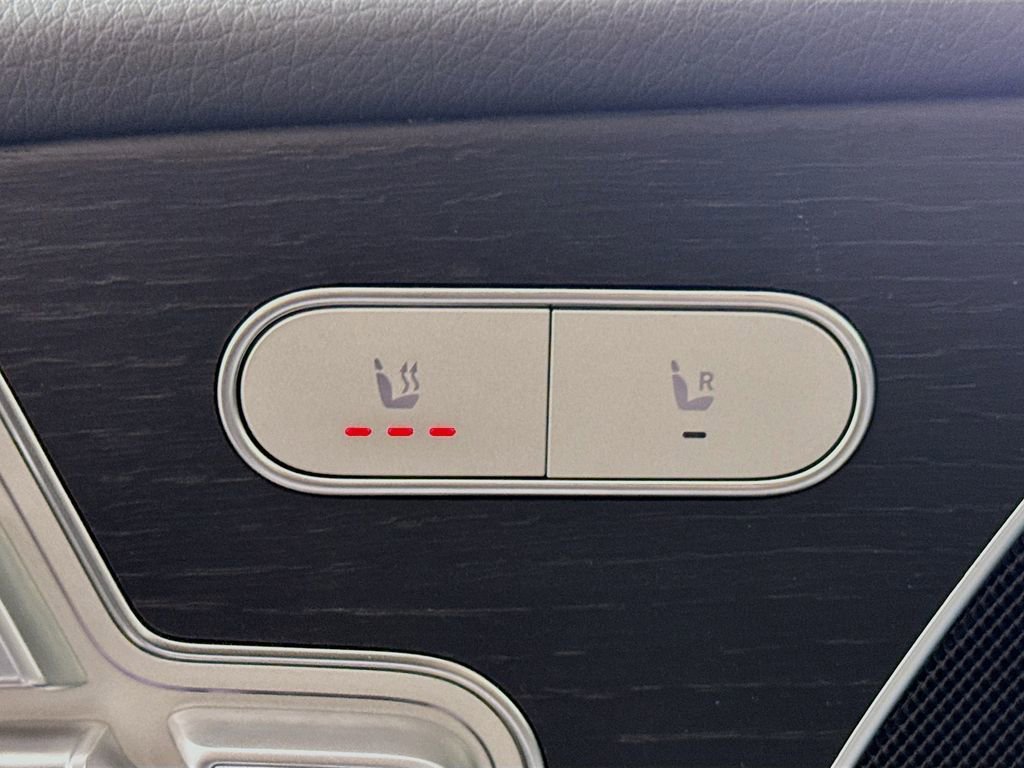 Used 2025 Mercedes-Benz GLE 450 GLE 450 w/ AMG Line Exterior image 20