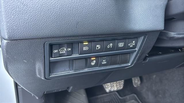 Used 2025 Toyota Sequoia Limited w/ Tow Technology Package image 16