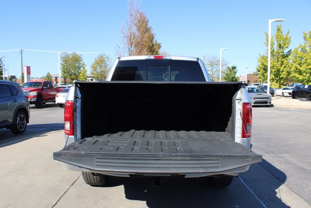 Used 2016 Ford F150 XLT w/ Equipment Group 302A Luxury image 10