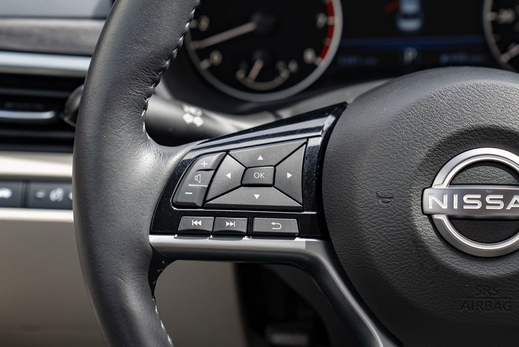 Certified 2025 Nissan Altima 2.5 SL image 13