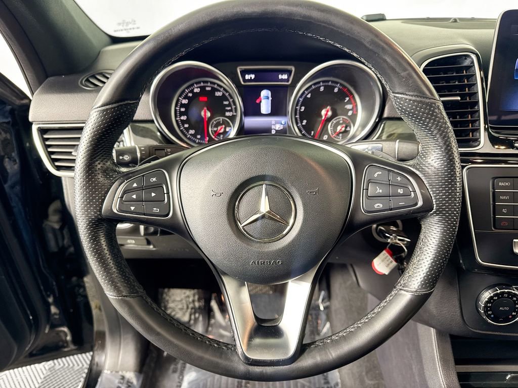 Used 2018 Mercedes-Benz GLE 350 w/ Premium 1 Package image 11
