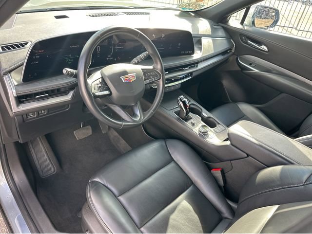 Certified 2024 Cadillac XT4 Premium Luxury image 27
