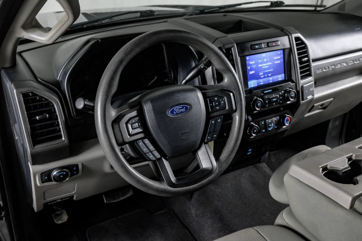 Used 2020 Ford F350 XL w/ STX Appearance Package AWD/4WD image 15