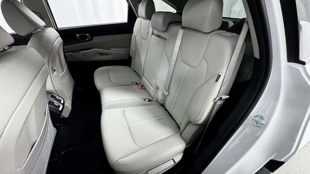 New 2026 Kia Sorento S AWD/4WD image 12