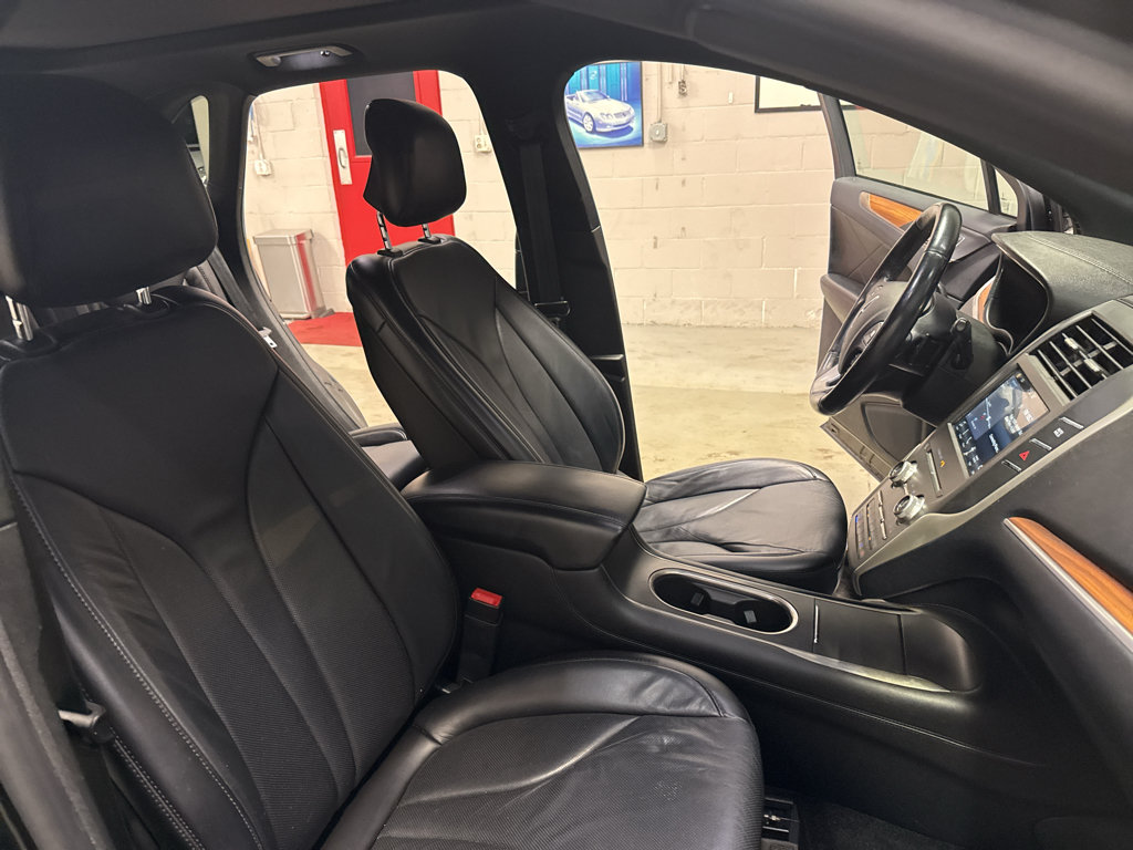 Used 2018 Lincoln MKC Reserve w/ Lincoln MKC Climate Package AWD/4WD image 23