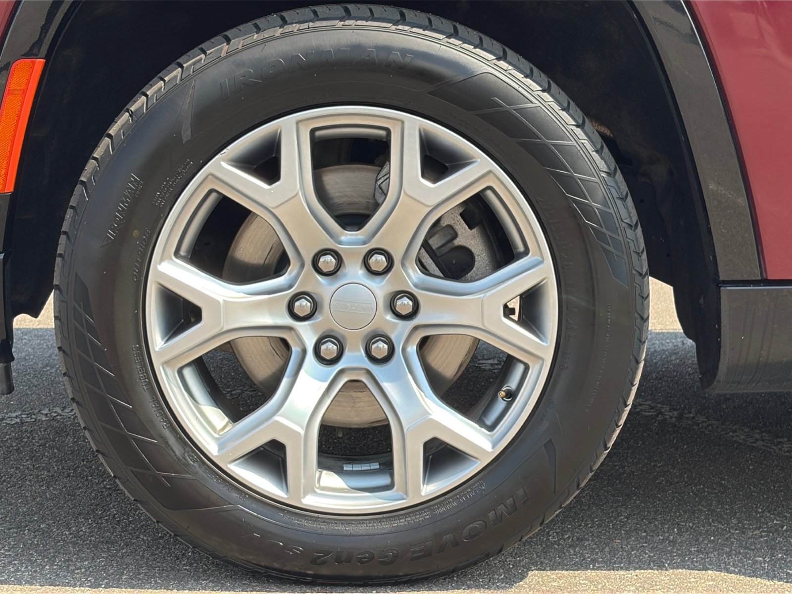 Used 2022 Jeep Wagoneer Series II AWD/4WD image 12