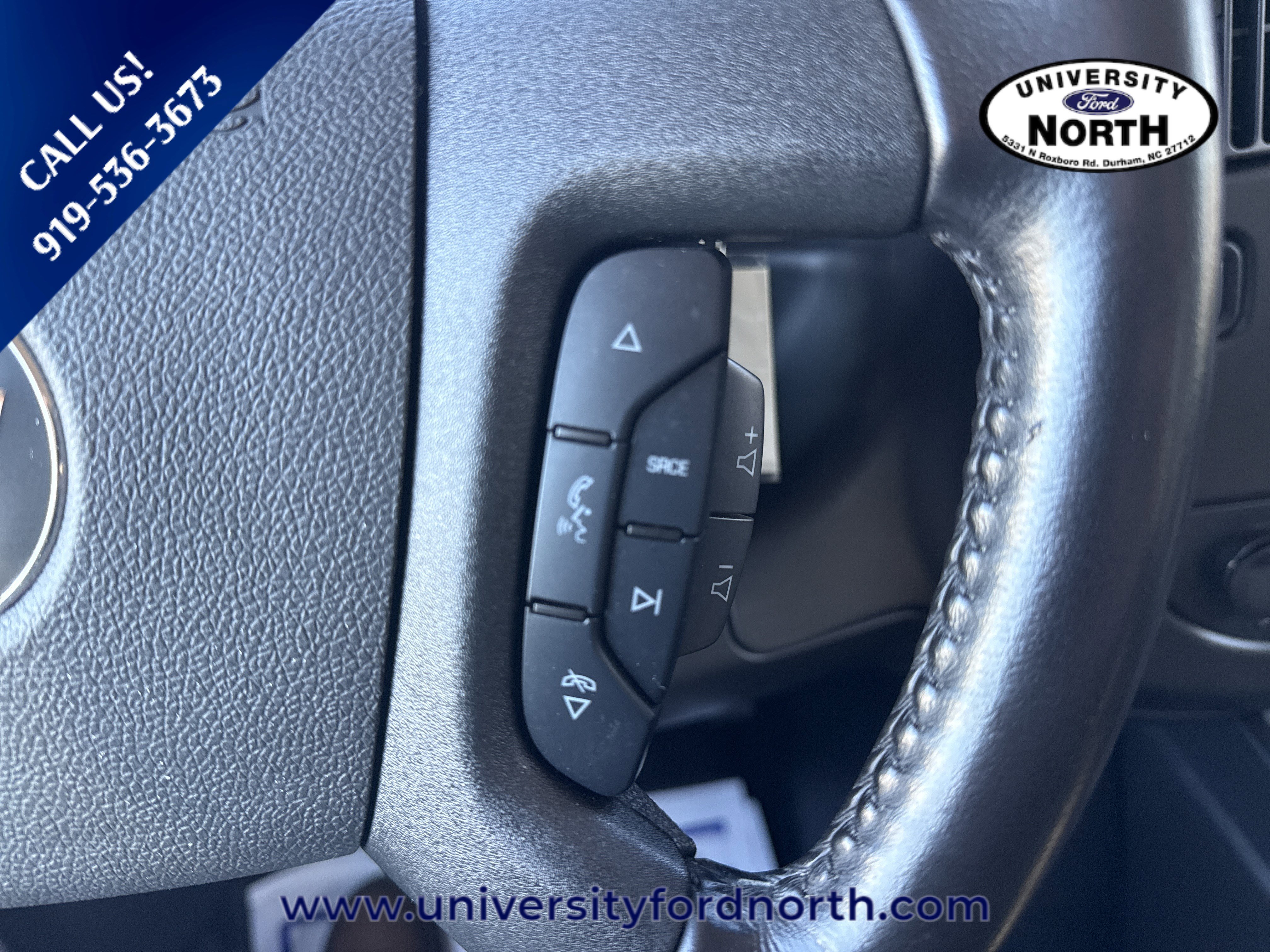 Used 2023 Chevrolet Express 3500 LS image 18