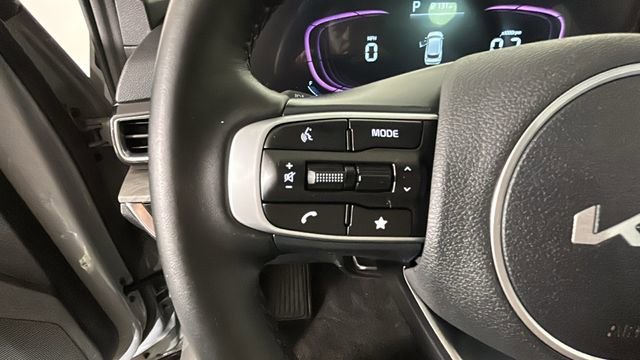 Used 2025 Kia Sportage X-Line w/ Premium Package AWD/4WD image 16