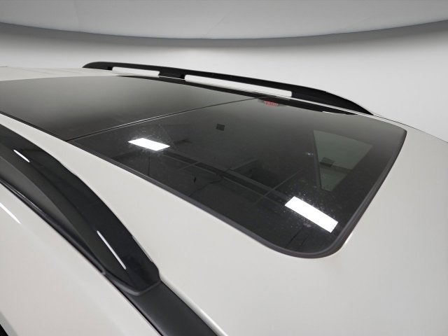 Used 2025 Honda Pilot Black Edition image 12