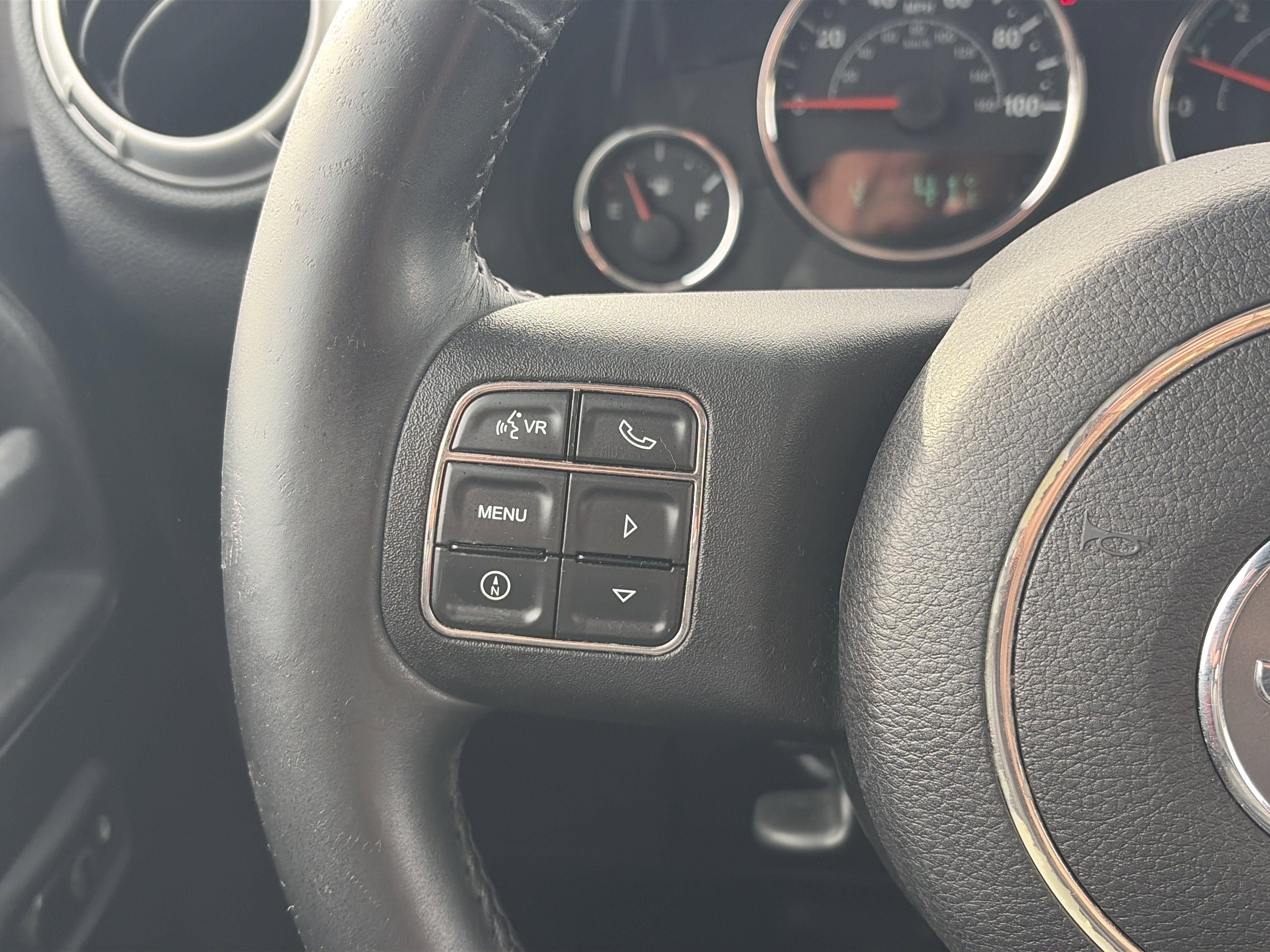 Used 2013 Jeep Wrangler Unlimited Sahara w/ Connectivity Group image 32