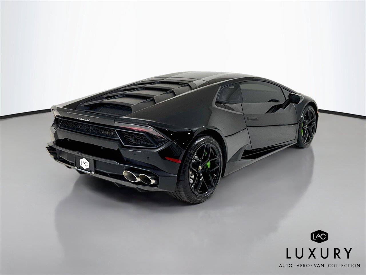 Used 2017 Lamborghini Huracan LP 580-2 RWD image 5