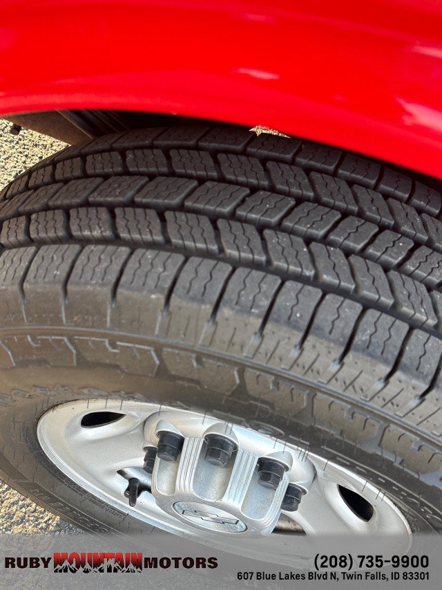 Used 2015 Chevrolet Express 2500 LS image 8