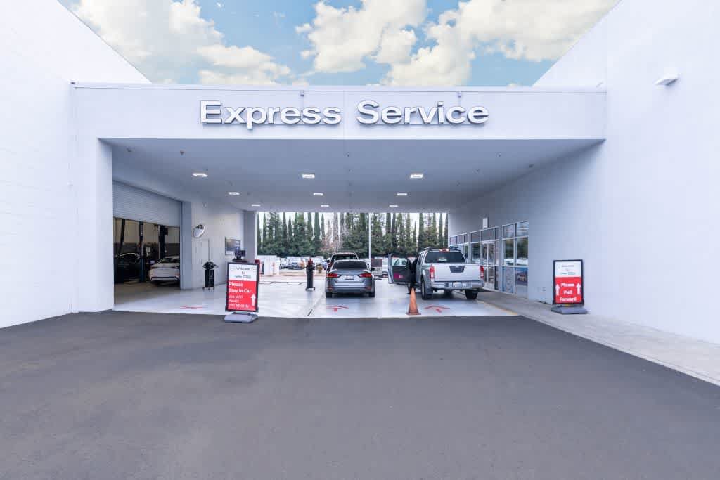Used 2014 Hyundai Santa Fe GLS FWD image 30