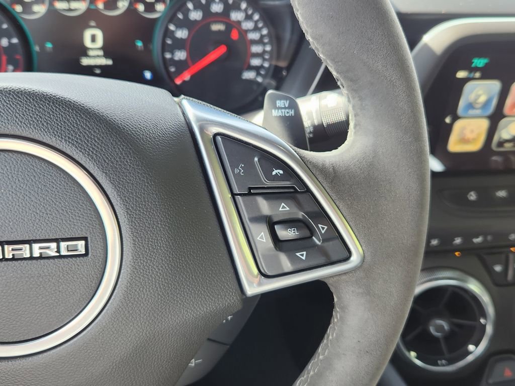 Used 2018 Chevrolet Camaro SS image 19
